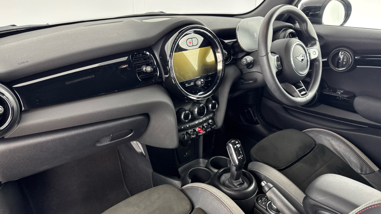 MINI Hatchback 1.5 Cooper Sport 3dr Auto Petrol Hatchback